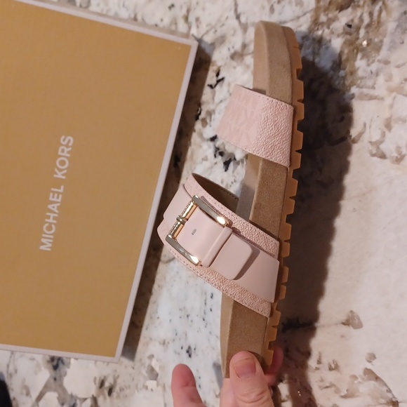 Michael Kors Blush Pink Mylah MK Signature Print Slide Sandals NEW SZ 6.5 - Picture 6 of 14